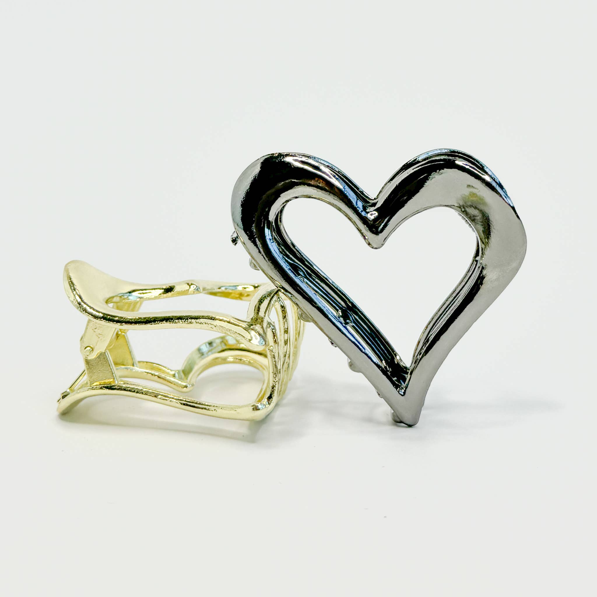 Amara | Heart Shape Metal Claw Clip: Assorted