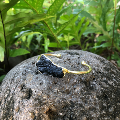 Black Tourmaline Flat Gemstone Gold Bangle Cuff Bracelet